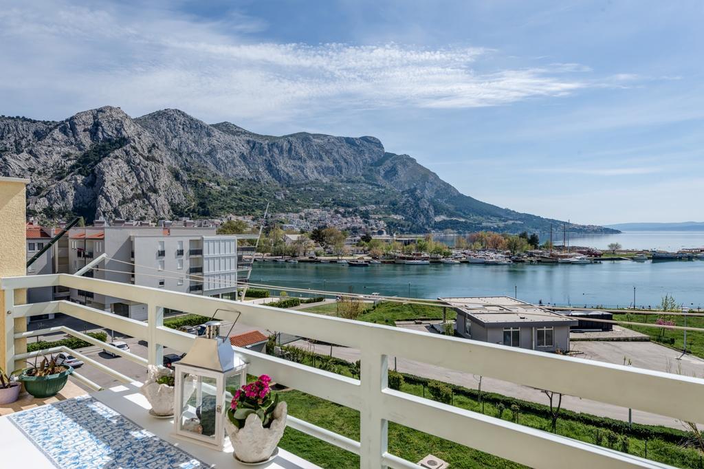 Apartment Sea View Mouth Cetina Omiš Exteriér fotografie